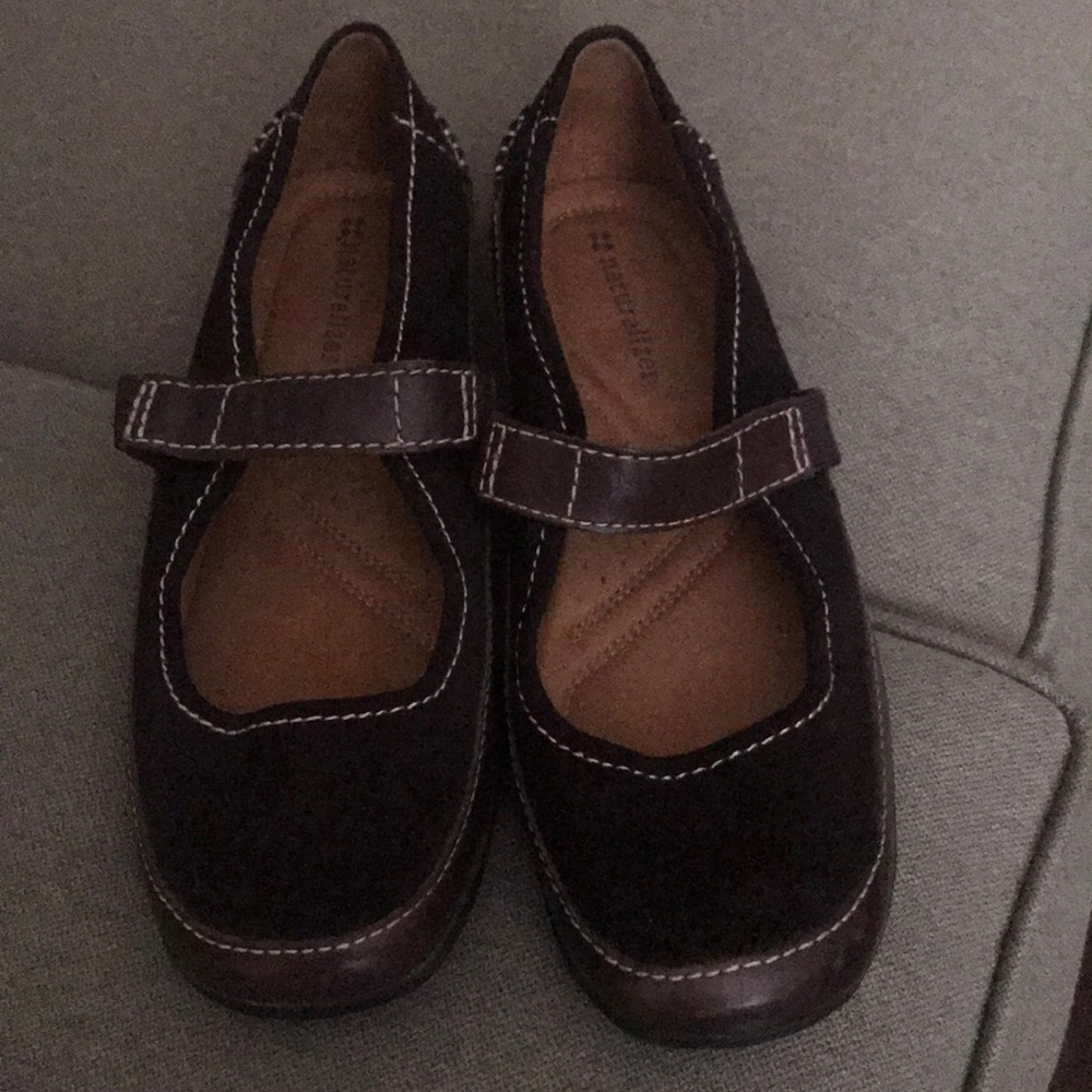 Women’s leather slip ons